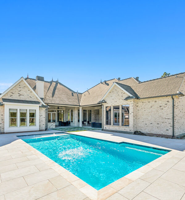 West Custom Homes builds custom homes and swimming pools in Madisonville, and across the Northshore and Greater New Orleans areas.