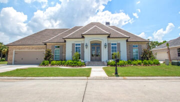 New Spec & Custom Home Construction in Harahan by West Custom Homes