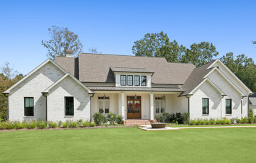 New construction by West Custom Homes in Pontchartrain Oaks, in Madisonville LA