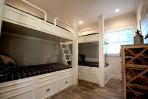 custom-lakehouse-hide-a-way-lake-03